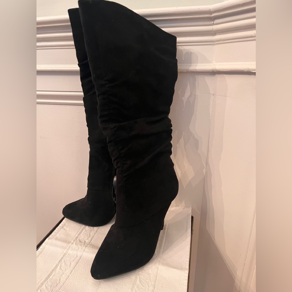 Nina Chic 4” heeled black suede ruched boots side zip Beautiful Boots